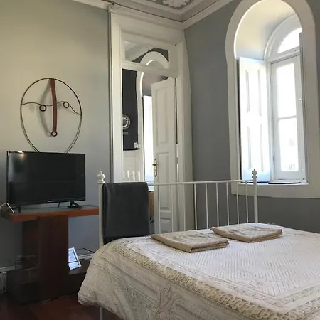 Apartment 1905