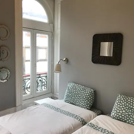 1905 Apartment