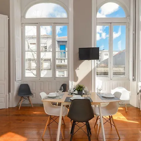 1905 Apartment