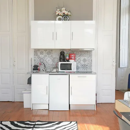 1905 Apartment