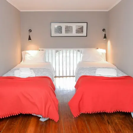 Apartment 1905 *